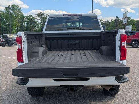 Used 2022 Chevrolet Silverado 3500 LTZ w/ LTZ Plus Package AWD/4WD image 9