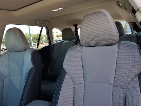 Certified 2025 Subaru Outback Premium w/ Popular Package #1A image 27