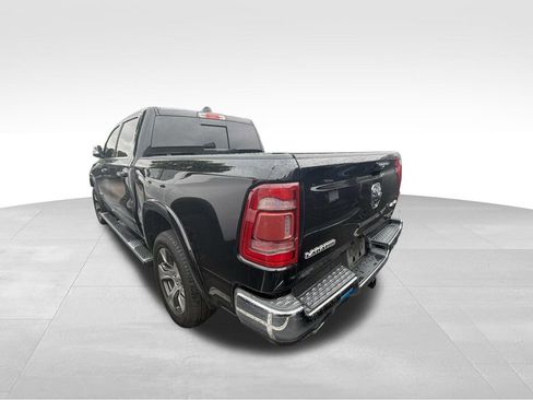 Used 2019 RAM 1500 Laramie AWD/4WD image 4