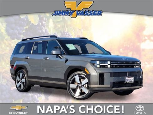 Used 2025 Hyundai Santa Fe Limited image 1