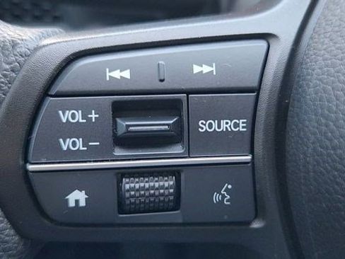 Used 2025 Honda CR-V EX image 13