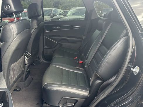 Used 2017 Kia Sorento SX FWD image 27