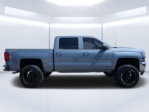 Used 2016 Chevrolet Silverado 1500 LT w/ All Star Edition AWD/4WD image 2