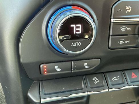 Used 2022 Chevrolet Silverado 1500 LT Trail Boss w/ Bed Protection Package image 18