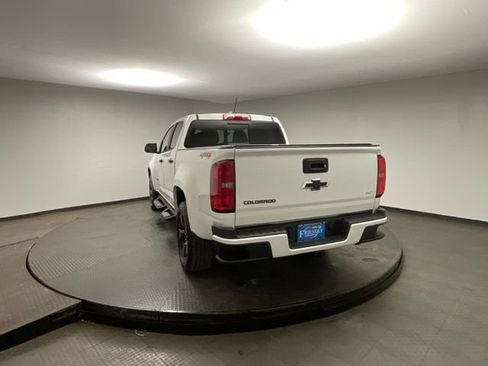 Used 2018 Chevrolet Colorado LT w/ Redline Special Edition image 5