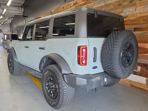 Used 2024 Ford Bronco Wildtrak AWD/4WD image 3