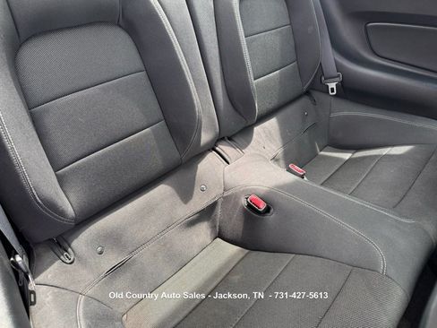 Used 2016 Ford Mustang Coupe RWD image 8