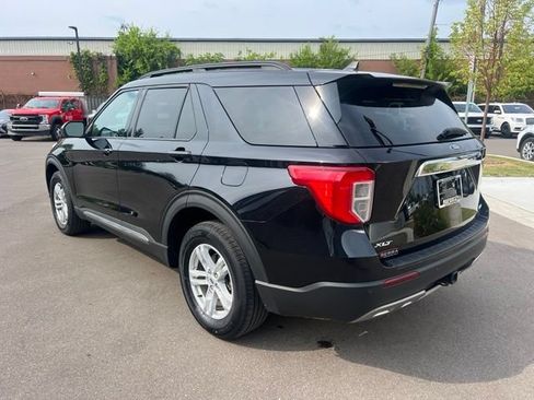 Used 2023 Ford Explorer XLT w/ Equipment Group 202A AWD/4WD image 7