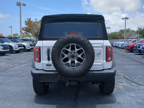 Used 2022 Ford Bronco Badlands AWD/4WD image 7