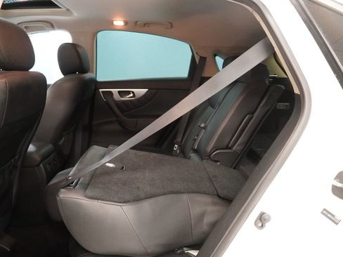 Used 2015 INFINITI QX70 AWD w/ Premium Package image 28