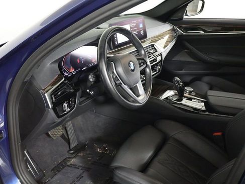 Used 2022 BMW 530i xDrive 530i xDrive w/ Premium Package image 24