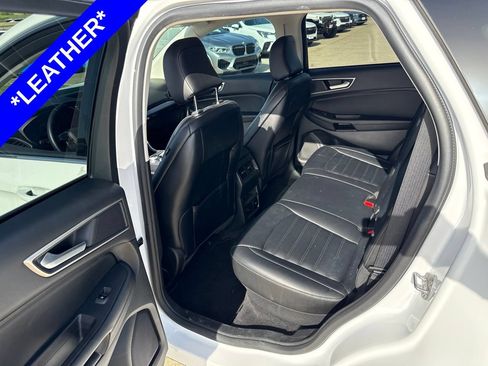 Used 2023 Ford Edge SEL w/ Convenience Package AWD/4WD image 6