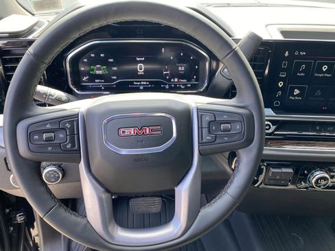 Certified 2025 GMC Sierra 2500 SLE AWD/4WD image 36