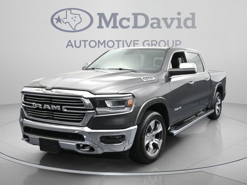 Used 2019 RAM 1500 Laramie AWD/4WD image 4
