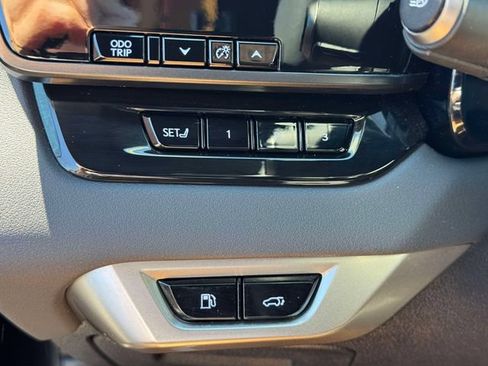 Used 2024 Lexus RX 350 Premium w/ Accessory Package (Z1) AWD/4WD image 26