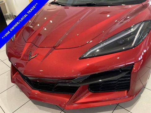 Used 2025 Chevrolet Corvette Z06 image 10