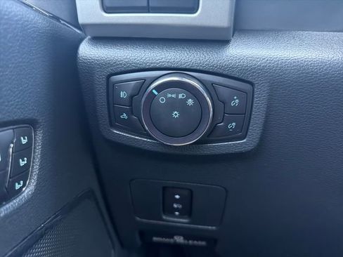 Used 2022 Ford F250 Lariat w/ Chrome Package AWD/4WD image 21