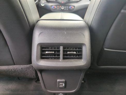 Used 2020 GMC Terrain SLT AWD/4WD image 19