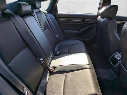 Used 2021 Honda Accord Sport image 19