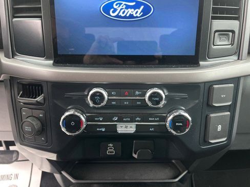 Used 2025 Ford F150 XLT w/ Equipment Group 301A Standard image 18