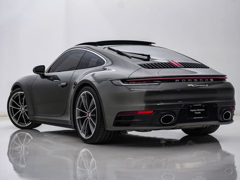 Used 2020 Porsche 911 Carrera S RWD image 3