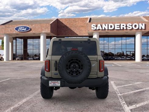 New 2026 Ford Bronco Outer Banks w/ Sasquatch Package AWD/4WD image 5
