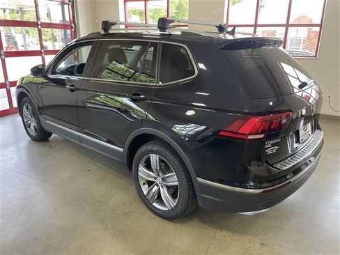 Used 2020 Volkswagen Tiguan SE AWD/4WD image 5