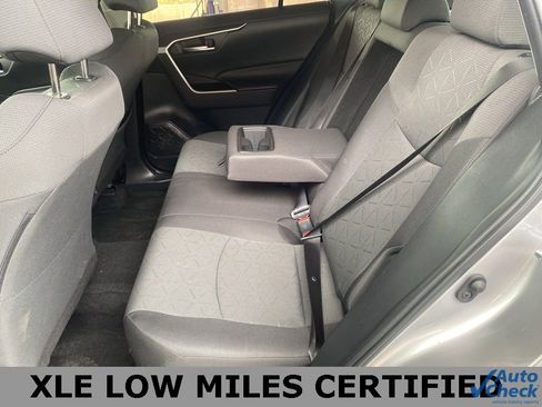 Used 2024 Toyota RAV4 XLE image 16