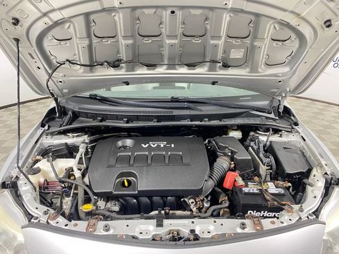 Used 2010 Toyota Corolla LE image 19