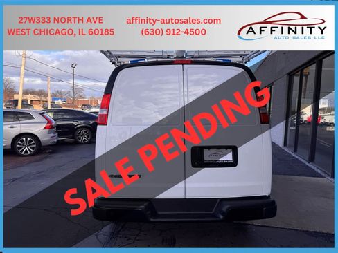 Used 2025 Chevrolet Express 2500 Extended w/ Communications Package image 4
