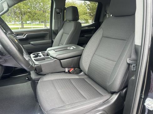 Certified 2025 Chevrolet Silverado 1500 LT AWD/4WD image 13