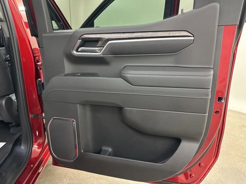 New 2026 Chevrolet Silverado 1500 LTZ w/ LTZ Premium Package image 21