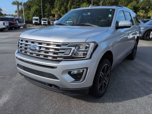 Used 2019 Ford Expedition Max Limited w/ Special Edition Package AWD/4WD image 8