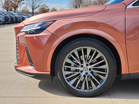 Used 2023 Lexus RX 350 FWD image 9