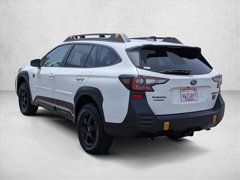 Certified 2025 Subaru Outback Wilderness AWD/4WD image 8