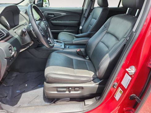 Used 2023 Honda Ridgeline RTL-E image 10