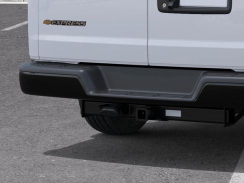 New 2026 Chevrolet Express 2500 w/ Driver Convenience Package image 16