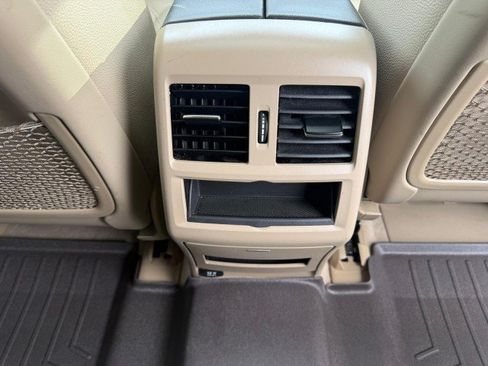Used 2015 Mercedes-Benz ML 350 4MATIC image 12