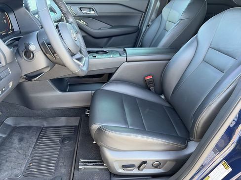 Certified 2024 Nissan Rogue SL w/ SL Premium Package image 30