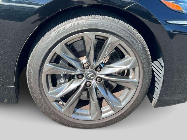 Used 2018 Lexus LS 500 F Sport w/ Accessory Package (Z1) AWD/4WD image 11