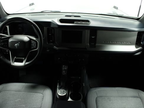 Used 2022 Ford Bronco Outer Banks image 19