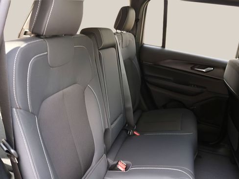 New 2026 Jeep Grand Cherokee Laredo X AWD/4WD image 18
