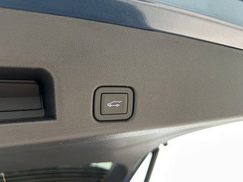 New 2026 Chevrolet Traverse LT w/ Driver Confidence Package image 15