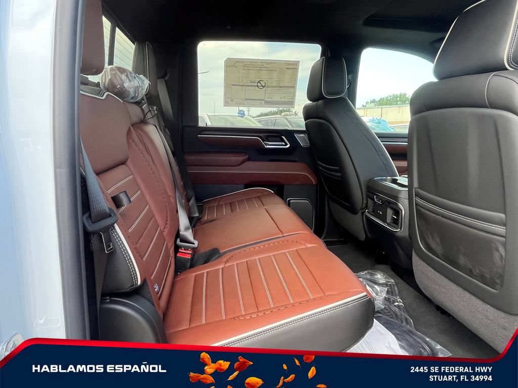 New 2026 GMC Sierra 2500 Denali Ultimate AWD/4WD image 17
