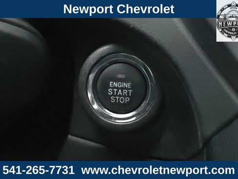 Used 2021 Subaru Ascent Limited w/ Technology Package image 25