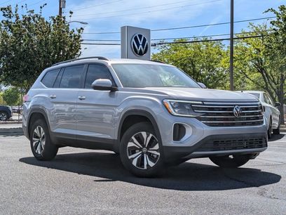 New 2025 Volkswagen Atlas SE