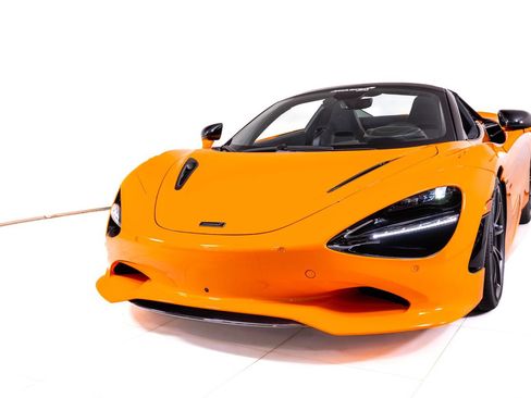 New 2027 McLaren 750S Spider RWD image 12