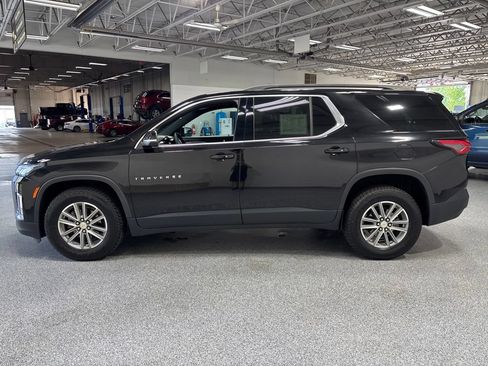 Used 2023 Chevrolet Traverse LT AWD/4WD image 4