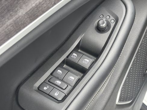 Used 2022 Jeep Grand Cherokee Limited AWD/4WD image 14