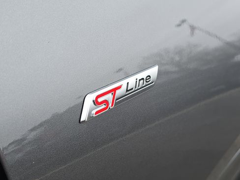 New 2026 Ford Escape ST-Line Elite w/ Equipment Group 501A image 6